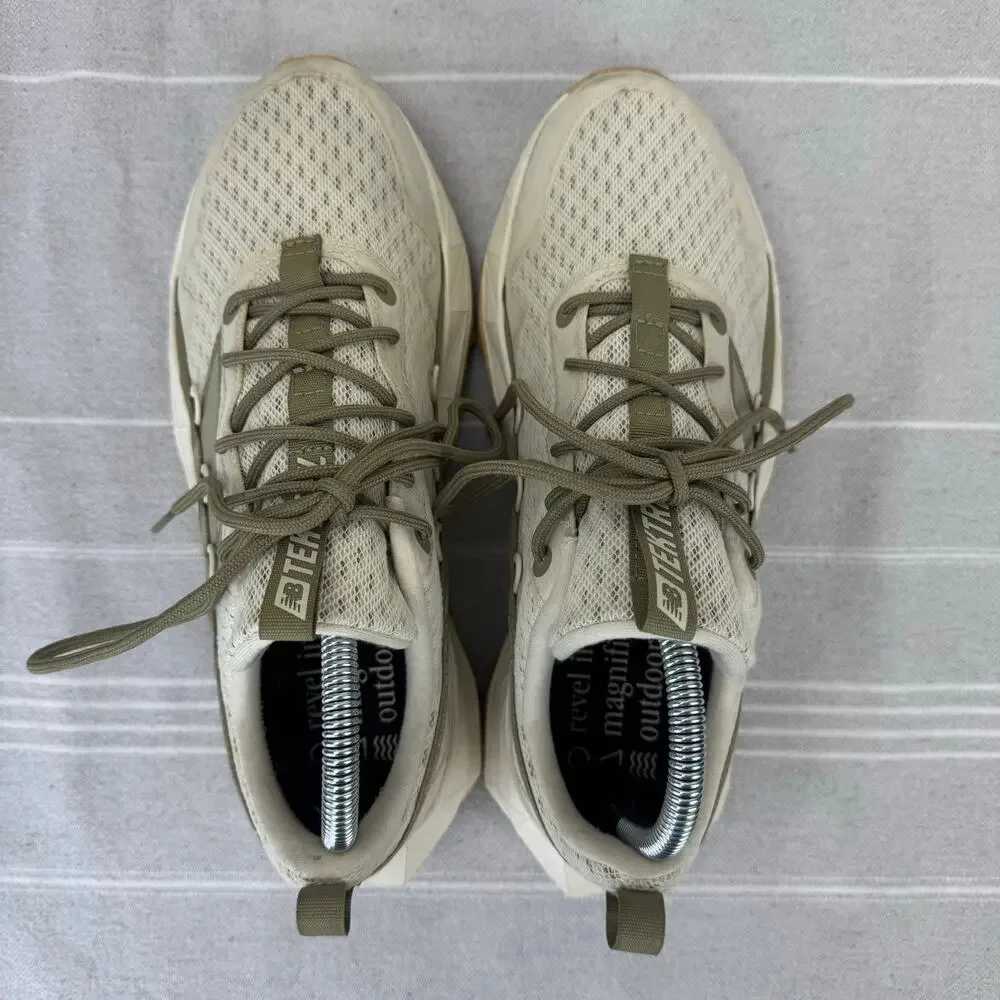 New Balance Women's Light Gray and Olive Athletic Sneakers